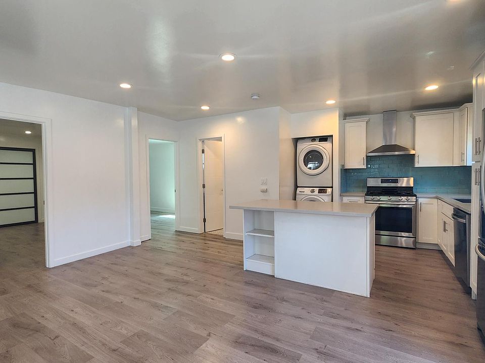 1st image of 3420 Holyoke Dr