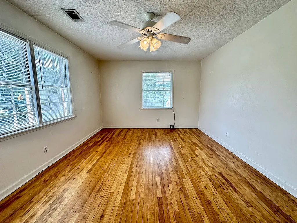 1 bed, 600 sqft, $1,099 — Photo 1