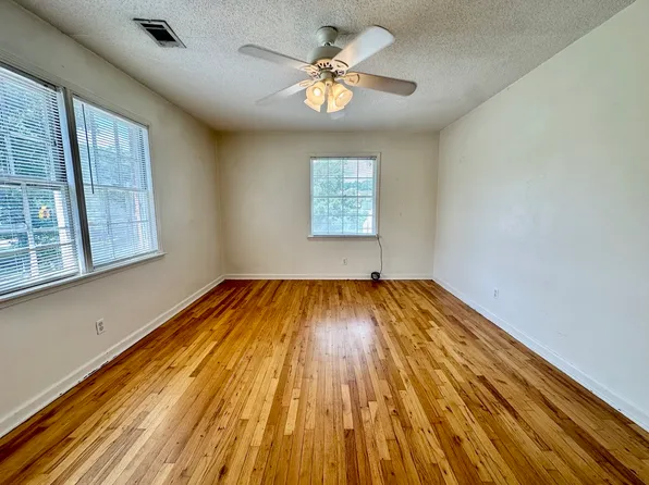 153 S Ross St #153W, Auburn, AL 36830
