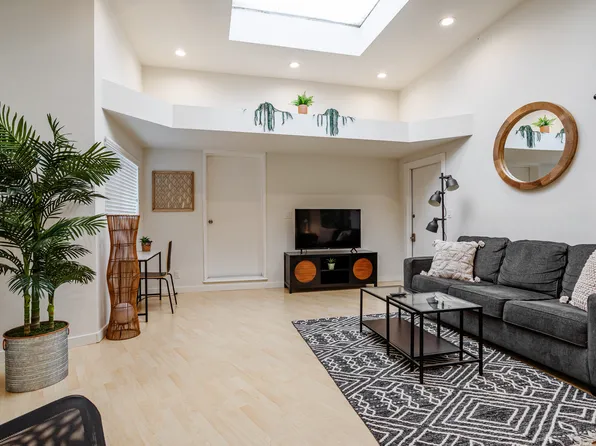 1806 Washington Way, Venice, CA