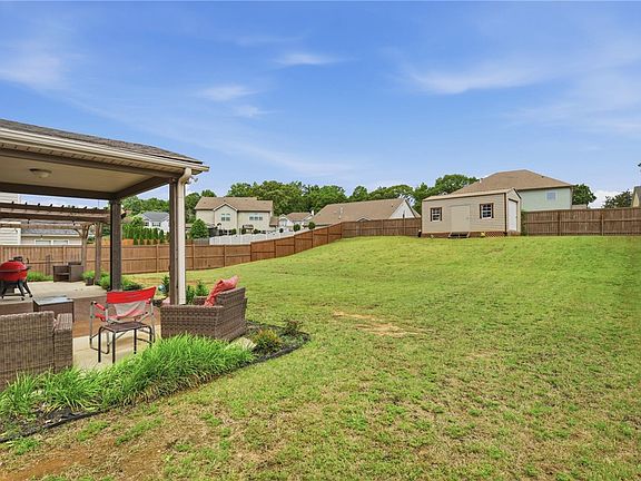 4th image of 103 Jones Creek Cir