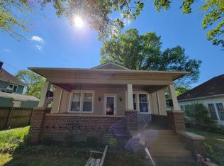 306 Lee St, Paris, TN 38242