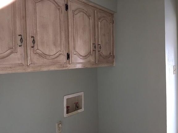 3rd image of 730 Monique Ct