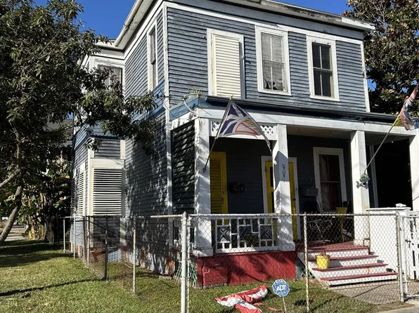 1626 Church St, Galveston, TX 77550