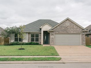 15640 Long Creek Ln, College Station, TX 77845