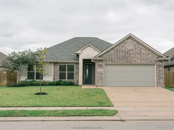 15640 Long Creek Ln, College Station, TX 77845