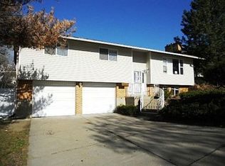2267 Elaine Dr, Bountiful, UT 84010