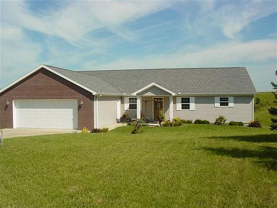 1st image of 153 Warren Heights Dr