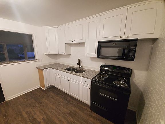 5th image of 10508 E 40th St