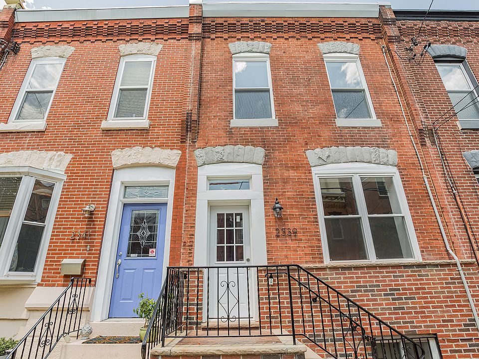 Welcome to 2339 Carpenter St