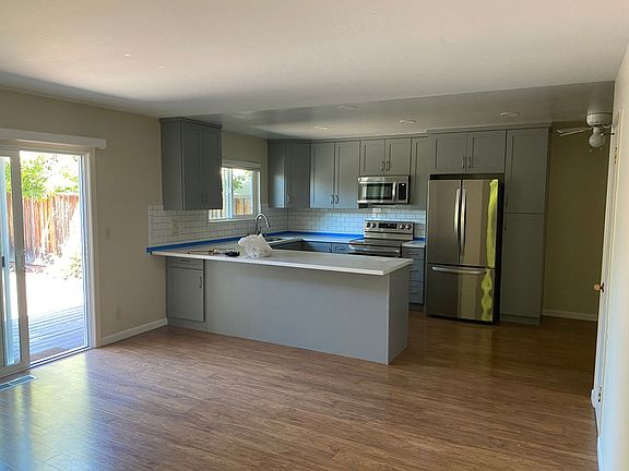 5th image of 1219 Matisse Ct