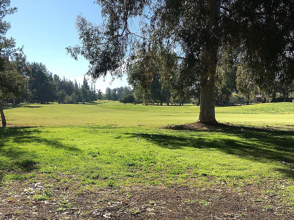 Fairway-South