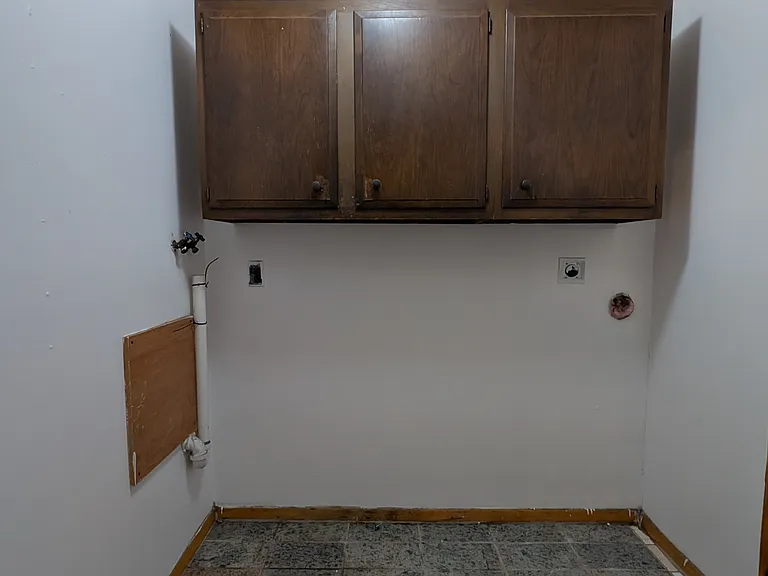 354 E Main St #354 — Photo 8
