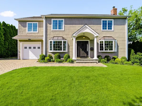 185 Old Wilmot Road, Scarsdale, NY 10583