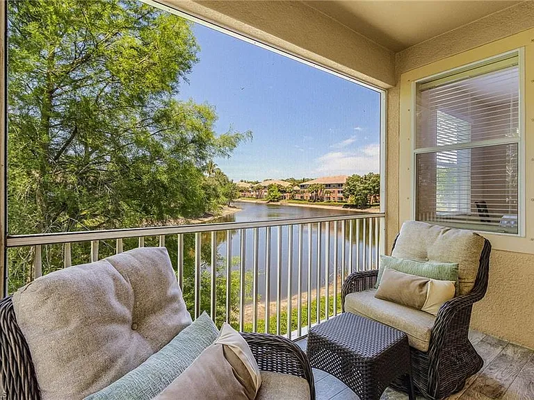 9651 Spanish Moss Way #4121 — Photo 2