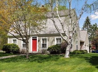 12893 Floral Ave, Apple Valley, MN 55124