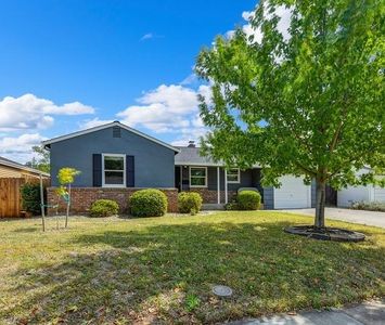 5301 Carmen Way, Sacramento, CA, 95822