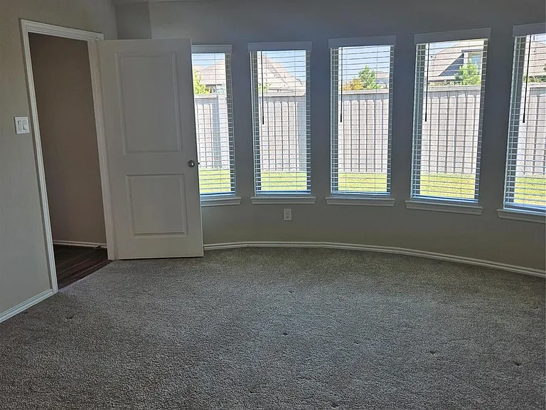 21131 Armstrong County Dr — Photo 19