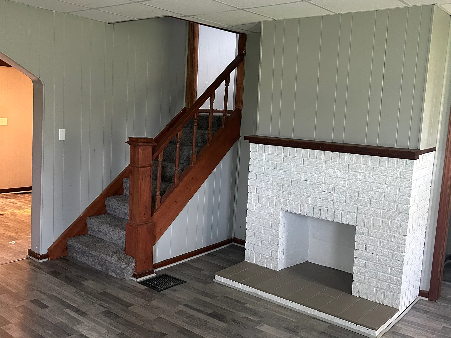 10874 Edgewood Rd — Photo 4