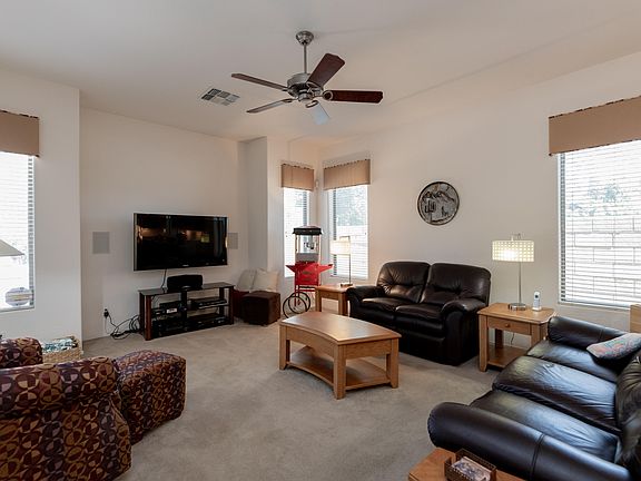 3rd image of 14012 W Windward Ave