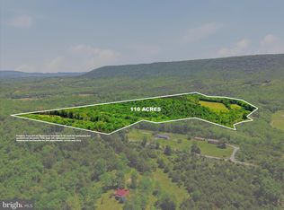 1909 Spohrs Rd, Berkeley Springs, WV 25411