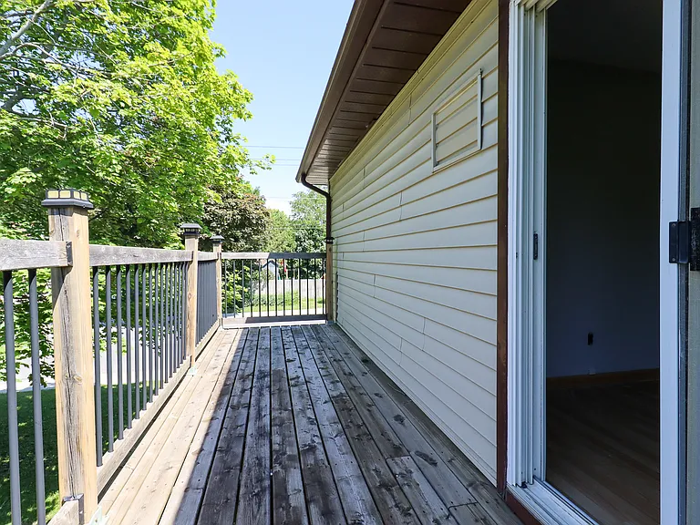 40 Helen St #1 — Photo 23