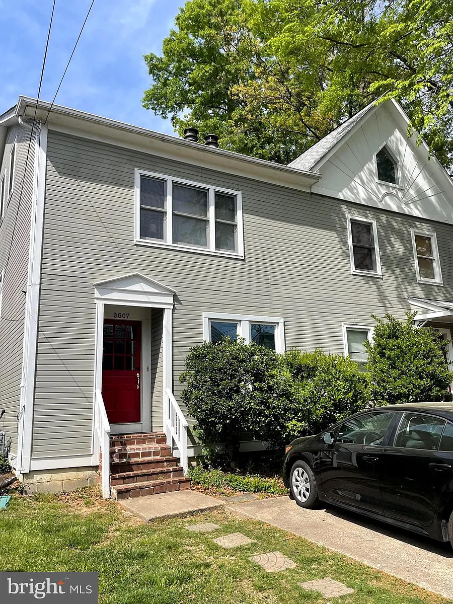 Building Photo - 3607 13th St N