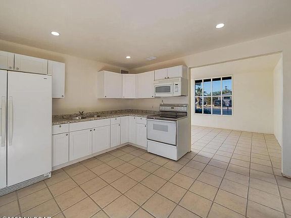 4th image of 957 W Calle Francita
