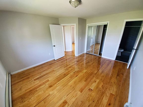 3rd image of 498 Beach 43 St #43