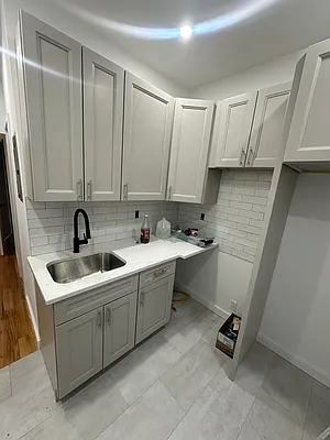 Rented by Keller Williams NYC | media 8