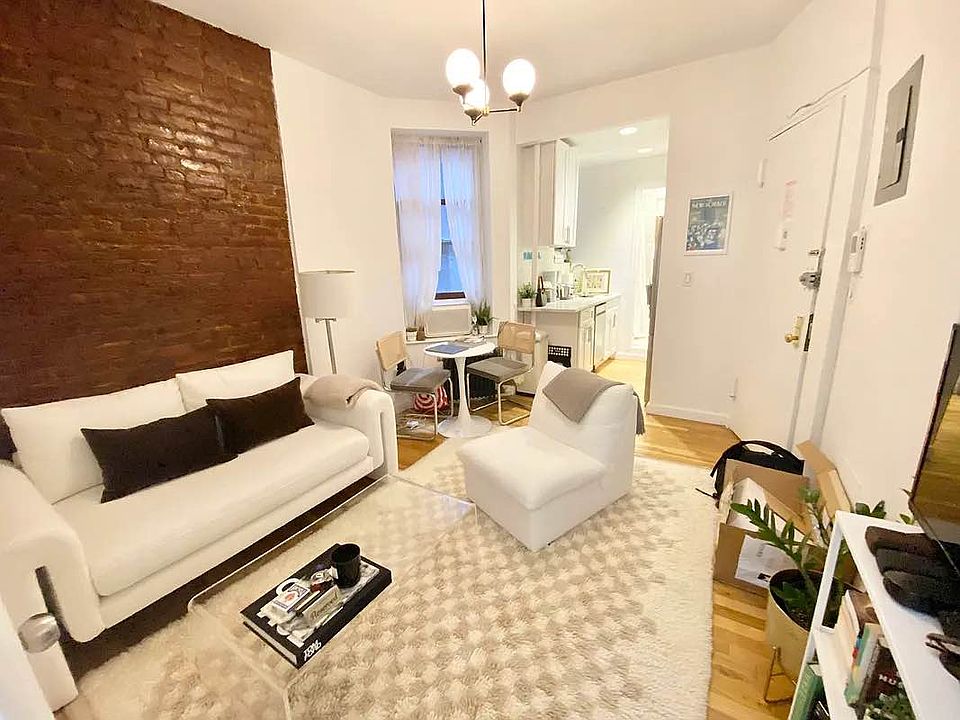 1st image of 190 Bleecker St APT 12