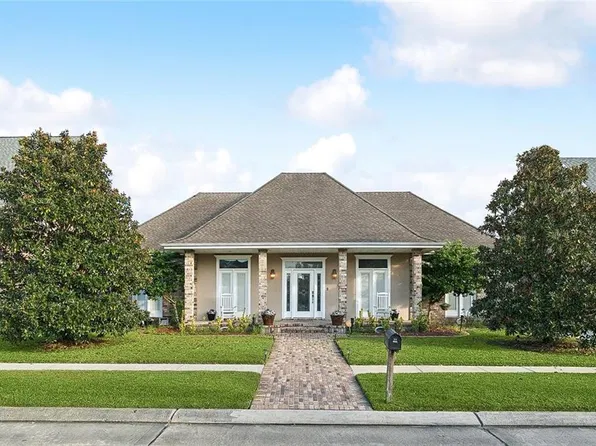 3721 Corinne Ave, Chalmette, LA 70043