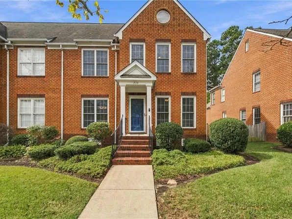 303 Herman Melville Ave, Newport News, VA 23606