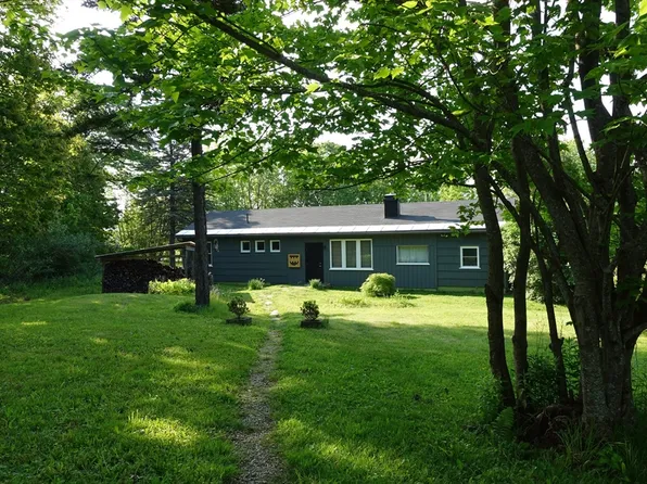 643 Old North Rd, Worthington, MA 01098