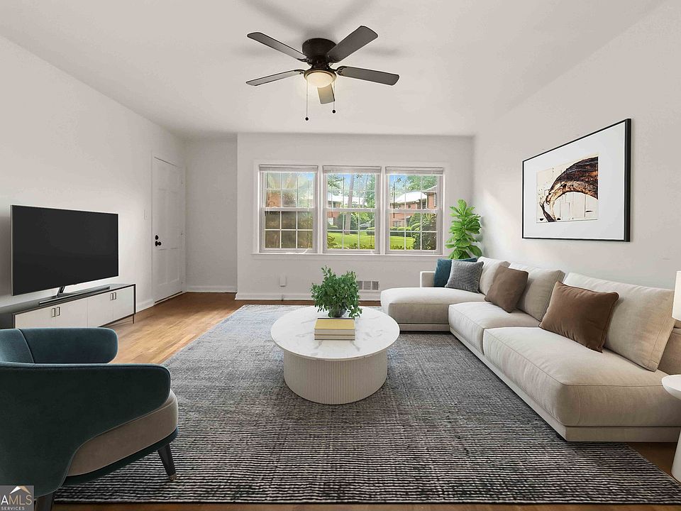 1st image of 425 Lindbergh Dr #G1