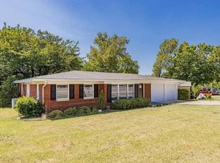 4900 Staples Ave, Fort Worth, TX 76133