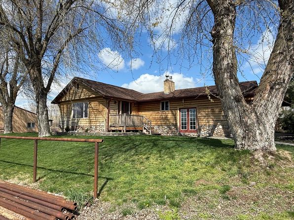 73594 Davis Ln, Pendleton, OR 97801