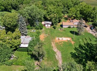 1311 Fischer Rd, Creve Coeur, IL 61610