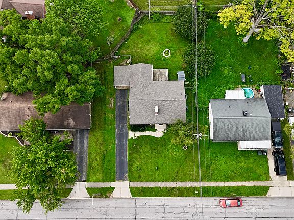 3rd image of 305 Danhurst Rd