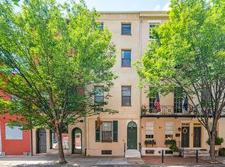 348 S 15th St #2F, Philadelphia, PA 19102