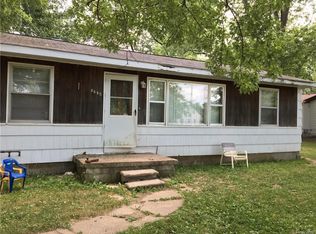 8695 Surfwood Dr, Monroe, MI 48162