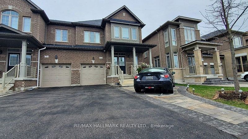 Aurora House for rent - 3 Bedrooms in Aurora