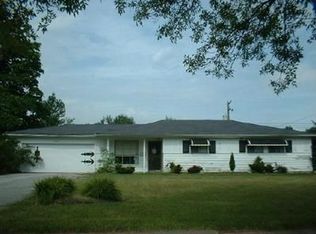 5930 Kimberly Dr, Bedford Heights, OH