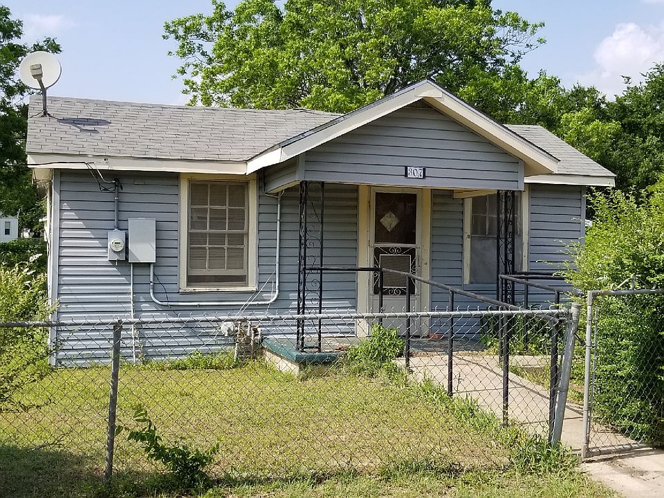 2nd image of 307 Zion St