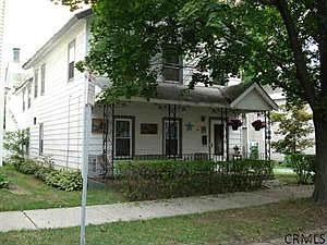 5th image of 79 White St