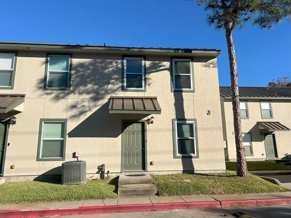 302 Saint Andrews St #J101, Rockport, TX 78382