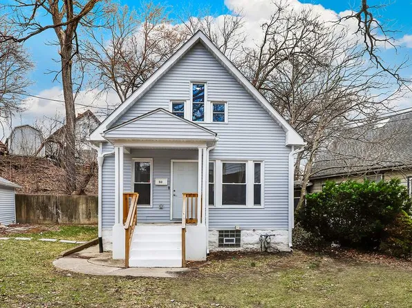 511 Emmett St, Joliet, IL 60436