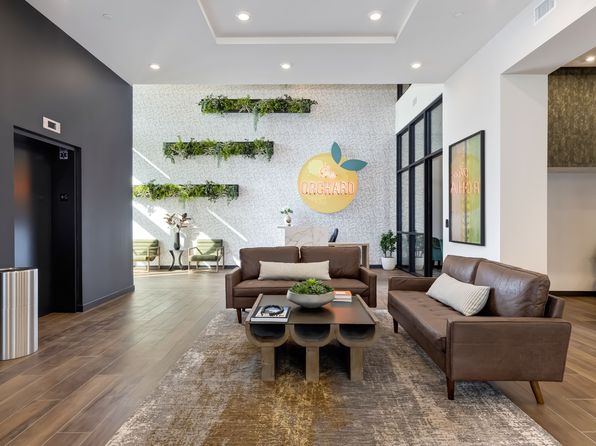626 N Azusa Ave #354