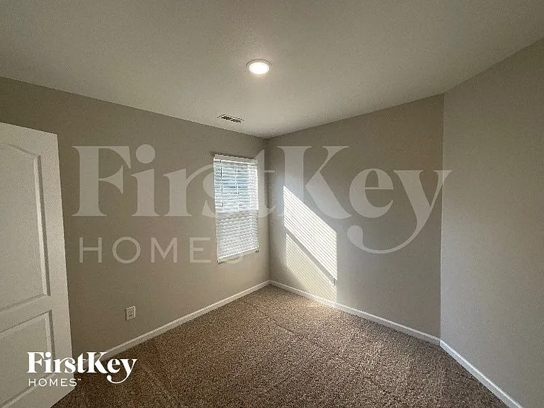 5212 Raspberry Knoll Dr — Photo 9