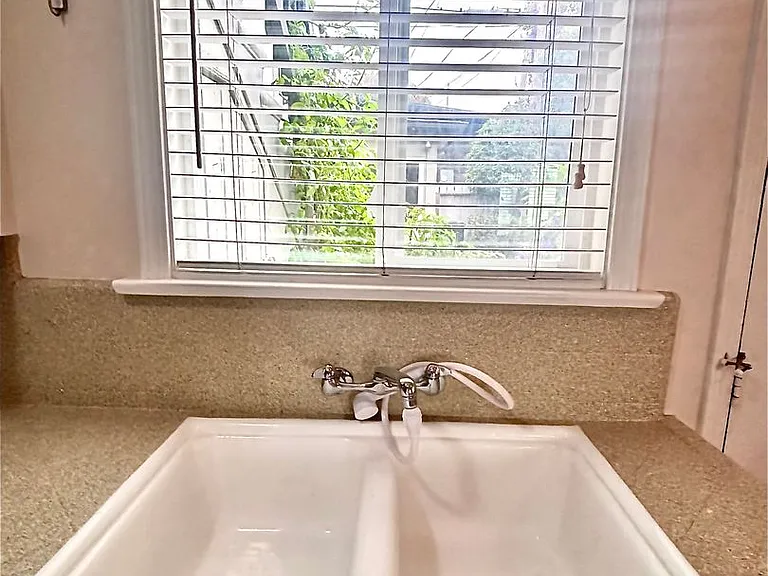 215 Avenida Granada — Photo 18